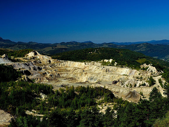 矿山环境修复与治理